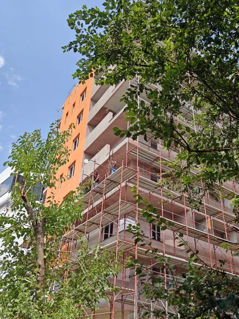 Amorsă și pregătirea fațadei — Ilioara Residence, Aleea Eprubetei 7-11, Sector 3 București, 25 august 2026