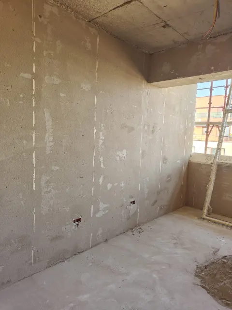 Tencuială pereți — Ilioara Residence, Aleea Eprubetei 7-11, Sector 3 București, 25 august 2026